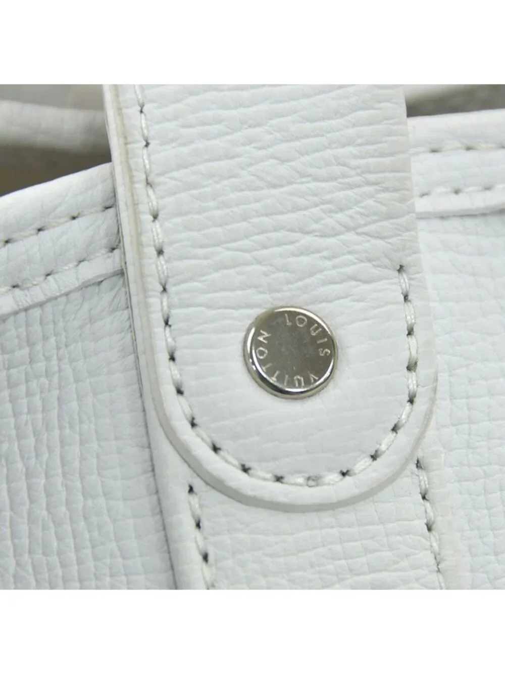 Louis Vuitton this authentic